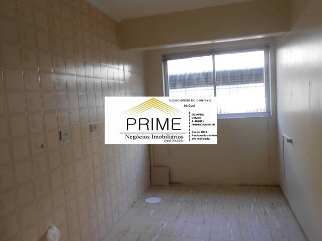 #881 - Apartamento para Venda em Caxias do Sul - RS